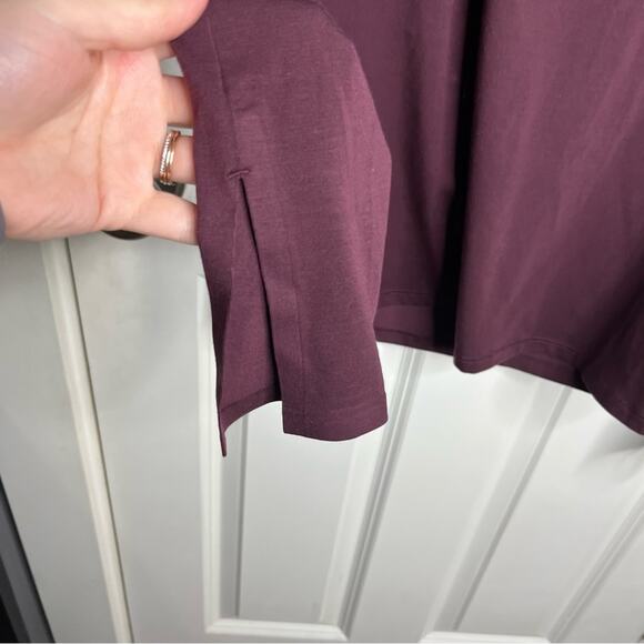 Athleta Essence Groove Maroon Layered Long Sleeve Top Size XS - Picture 6 of 7